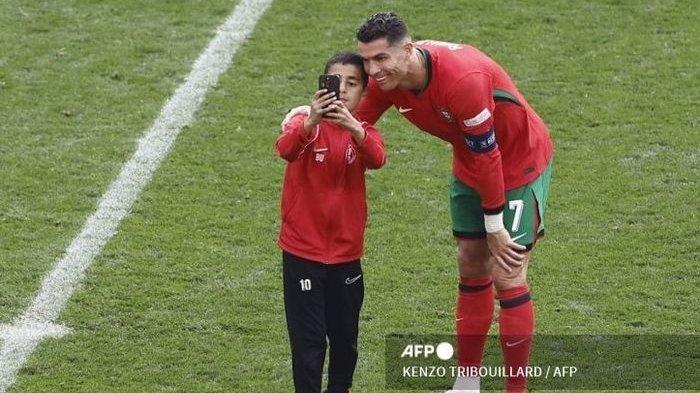 BOS PORTUGAL BANGGA SAMA CRISTIANO RONALDO